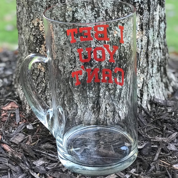 A clear pitcher “I BET YOU CAN’T” - Picture 4 of 7